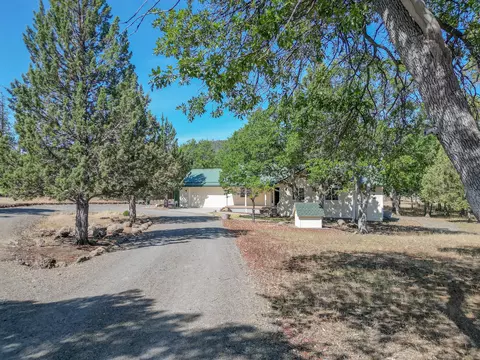 43050 Shoshoni Loop, Fall River Mills, CA 96028 photo 6