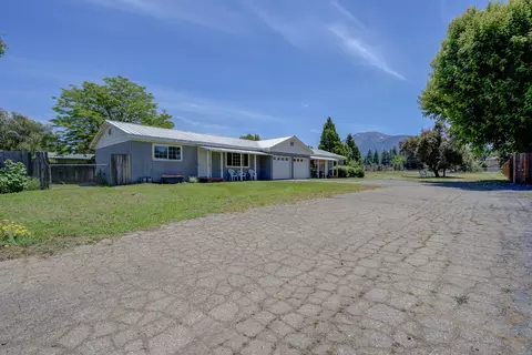 37153 55 Siskiyou St, Burney, CA 96028