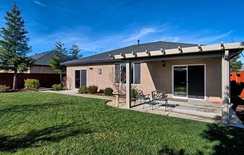 723 Rogue River Way, Redding, CA 96003 photo 32