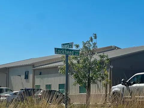 7540 Lockheed Dr, Redding, CA 96002 photo 3