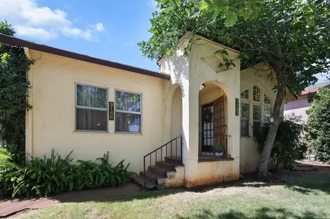 Exterior - 2155 2157 Butte St, Redding, CA 96003 photo 33 of 40
