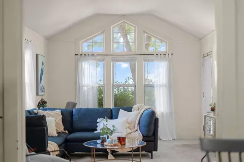 Living - 2155 2157 Butte St, Redding, CA 96003 photo 1 of 8