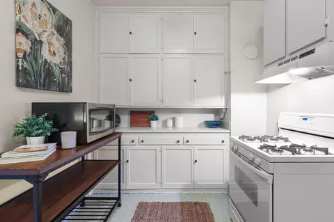 Kitchen - 2155 2157 Butte St, Redding, CA 96003 photo 1 of 5