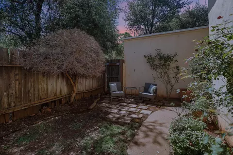 Exterior - 2155 2157 Butte St, Redding, CA 96003 photo 32 of 40