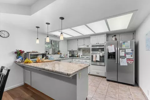 Kitchen - 711 Teakwood Dr, Redding, CA 96003 photo 1 of 2