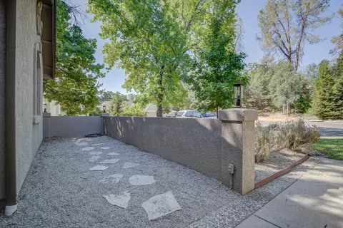 Exterior - 1633 Wee Burn Ct, Redding, CA 96003 photo 11 of 11