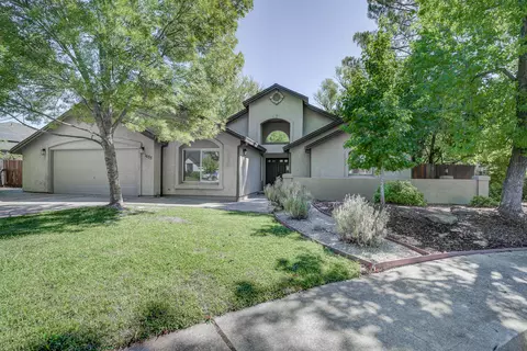 1633 Wee Burn Ct, Redding, CA 96003