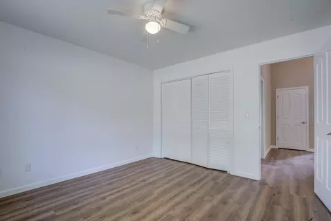 Bedroom - 1633 Wee Burn Ct, Redding, CA 96003 photo 1 of 5