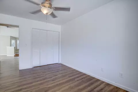 Bedroom - 1633 Wee Burn Ct, Redding, CA 96003 photo 3 of 5