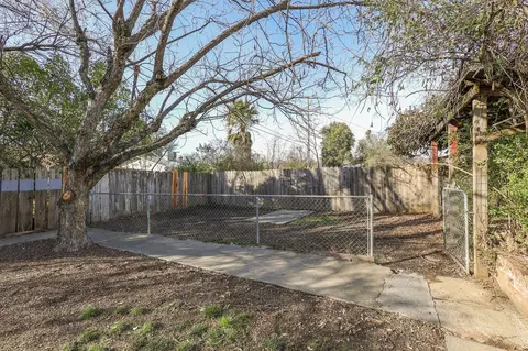 2079 Wilder Dr, Redding, CA 96001 photo 21