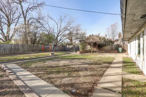2079 Wilder Dr, Redding, CA 96001 photo 22