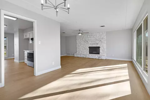 2079 Wilder Dr, Redding, CA 96001 photo 5