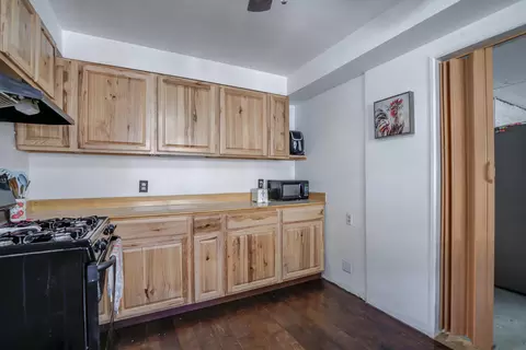 Kitchen - 421 Lincoln St, Red Bluff, CA 96080 photo 4 of 4