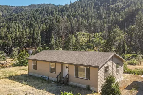38500 Ca-299, Junction City, CA 96048