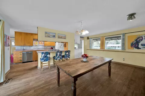 935 Hallmark Dr, Redding, CA 96001 photo 7