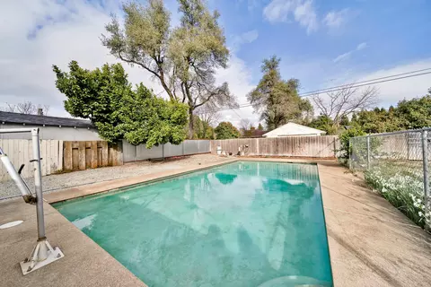 935 Hallmark Dr, Redding, CA 96001 photo 32