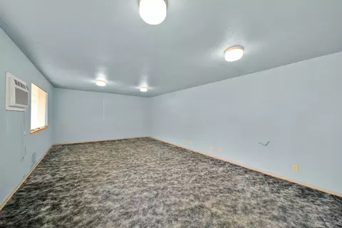 935 Hallmark Dr, Redding, CA 96001 photo 29