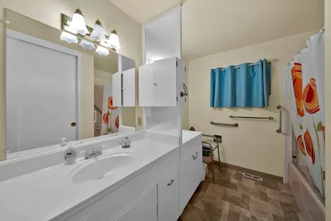 935 Hallmark Dr, Redding, CA 96001 photo 19