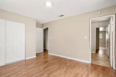 Bedroom - 1310 Hemlock Ave, Anderson, CA 96007 photo 4 of 4