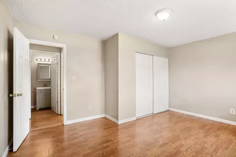 Bedroom - 1310 Hemlock Ave, Anderson, CA 96007 photo 1 of 4
