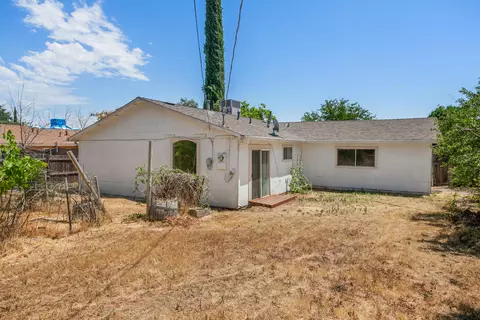 Exterior - 1310 Hemlock Ave, Anderson, CA 96007 photo 3 of 3