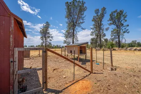 17331 Lassen Ave, Anderson, CA 96007 photo 46
