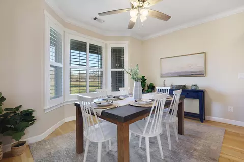 Dining - 3010 Mateo Ct, Anderson, CA 96007 photo 1 of 2