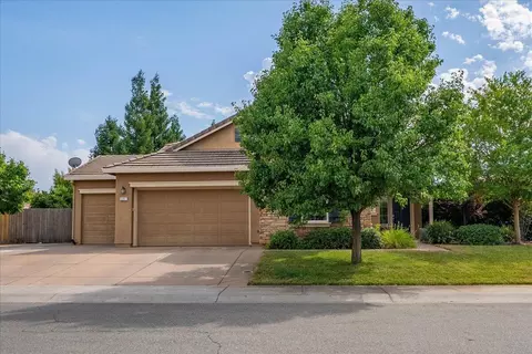 691 Rivercrest Pkwy, Redding, CA 96002 photo 2