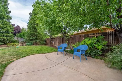 691 Rivercrest Pkwy, Redding, CA 96002 photo 22