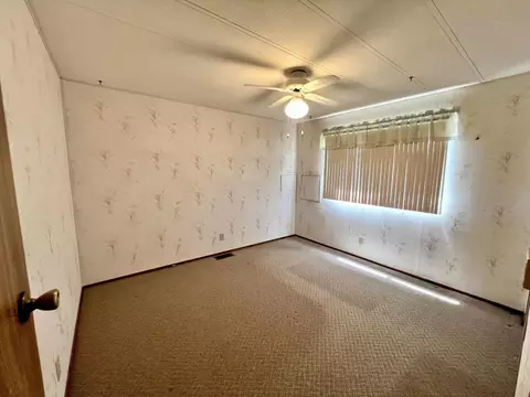 4784 White River Dr, Redding, CA 96003 photo 8