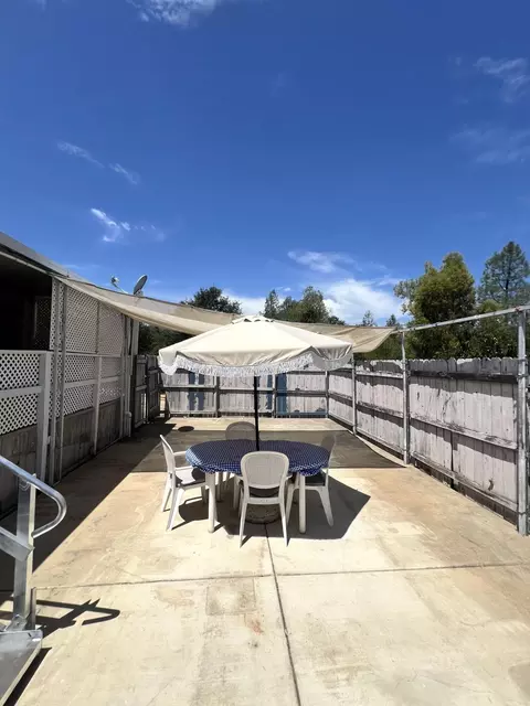 4784 White River Dr, Redding, CA 96003 photo 10