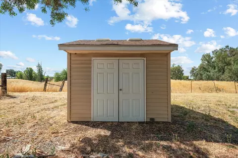 23360 Russell Ave, Gerber, CA 96035 photo 32