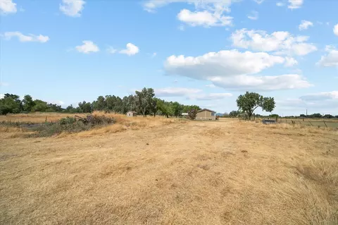 23360 Russell Ave, Gerber, CA 96035 photo 20