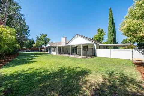 Exterior - 4891 Alta Saga Dr, Redding, CA 96002 photo 14 of 45