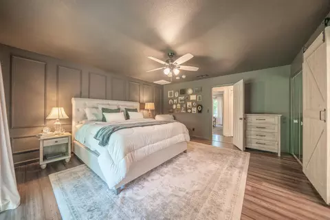 Bedroom - 4891 Alta Saga Dr, Redding, CA 96002 photo 6 of 7