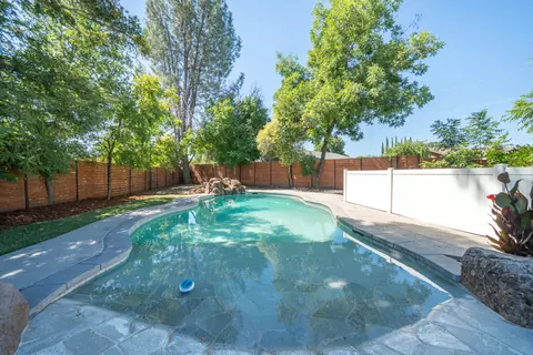 Exterior - 4891 Alta Saga Dr, Redding, CA 96002 photo 22 of 45