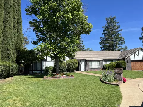 Exterior - 4891 Alta Saga Dr, Redding, CA 96002 photo 39 of 45