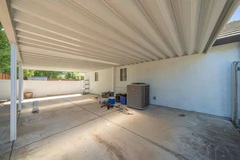 Exterior - 4891 Alta Saga Dr, Redding, CA 96002 photo 33 of 45