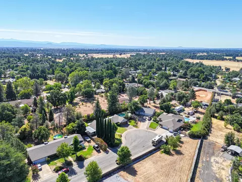 View/Area - 4891 Alta Saga Dr, Redding, CA 96002 photo 3 of 11