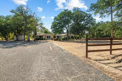 9878 Logan Rd, Redding, CA 96003 photo 25