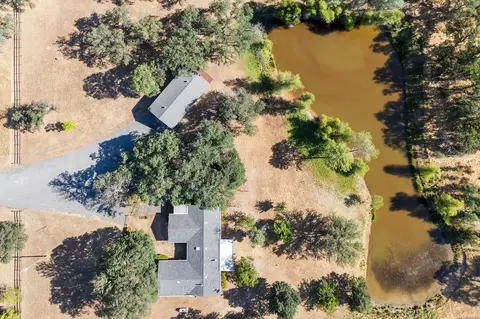 9878 Logan Rd, Redding, CA 96003 photo 31