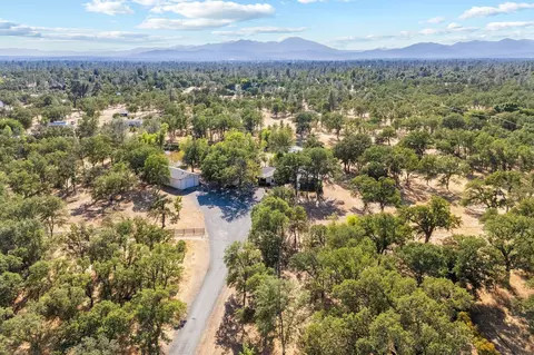 9878 Logan Rd, Redding, CA 96003 photo 29