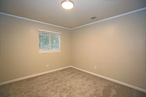 Bedroom - 2855 Red Bud Ln, Anderson, CA 96007 photo 1 of 3