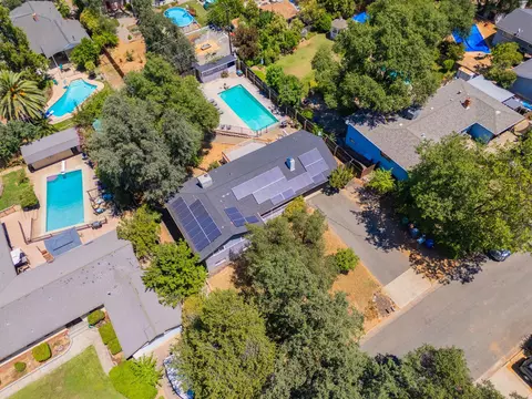 View/Area - 1448 Carter Way, Redding, CA 96002 photo 5 of 8