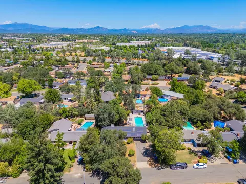 View/Area - 1448 Carter Way, Redding, CA 96002 photo 8 of 8