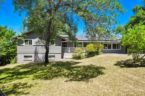 Exterior - 1448 Carter Way, Redding, CA 96002 photo 2 of 17