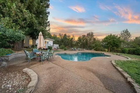 Exterior - 19396 Natalie Way, Redding, CA 96003 photo 13 of 20