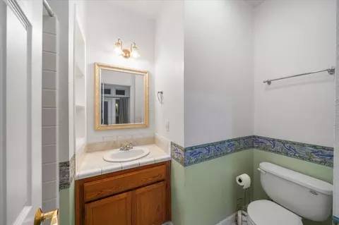 Bath - 19396 Natalie Way, Redding, CA 96003 photo 5 of 5