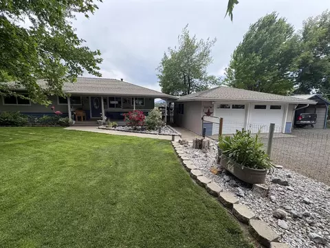 26567 Crabill Ln, Mcarthur, CA 96056