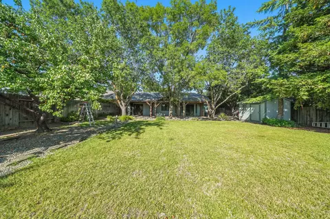 Exterior - 2585 Meadowview Dr, Red Bluff, CA 96080 photo 10 of 24